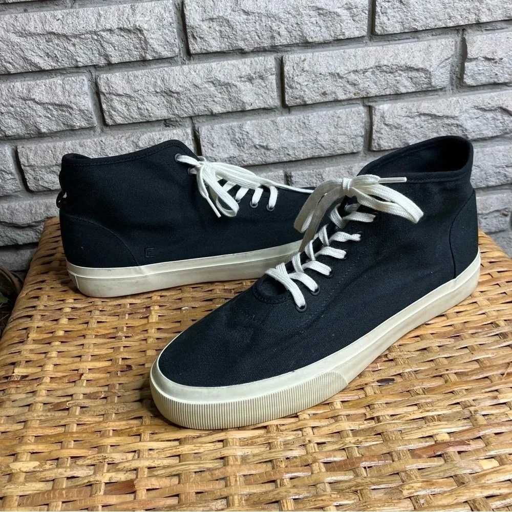 Everlane timeless canvas